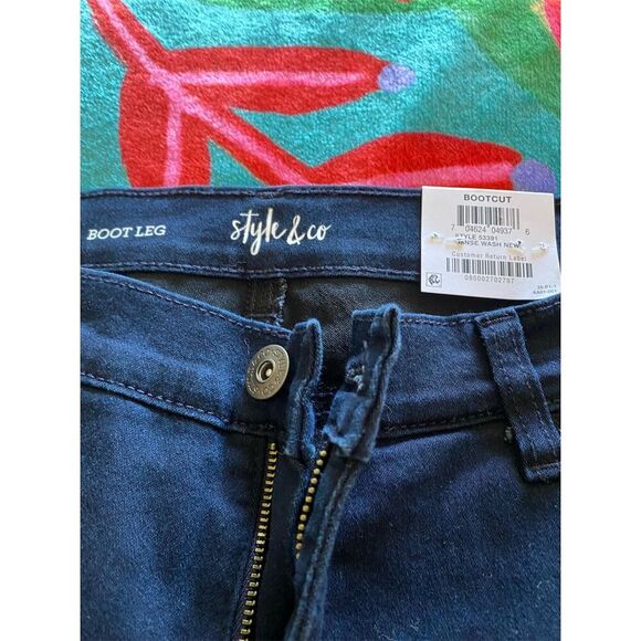 Style & Co Women's Bootcut Jeans Size 14 Dark Blue 5-Pocket Design - Picture 3 of 5